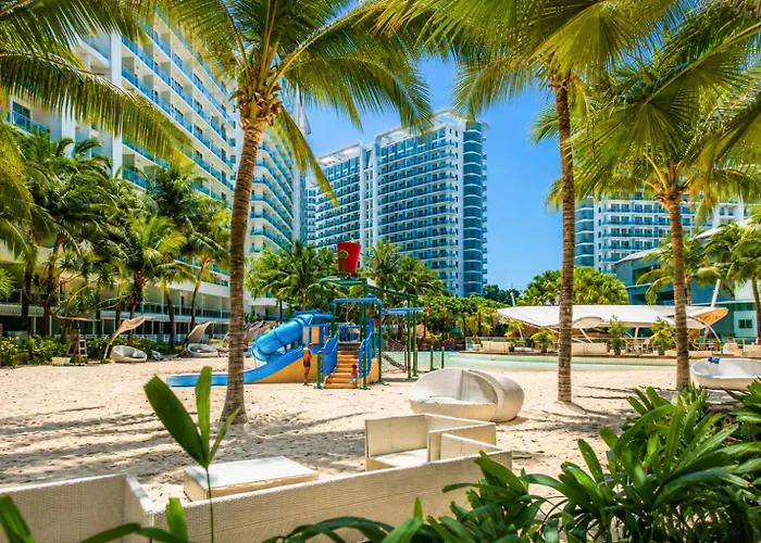 Resort Azure Urban Residences By Value *